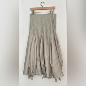 Designer Ronen Chen Skirt Witchy Knotted Bottom Maxi Metallic
Sheen Gray l